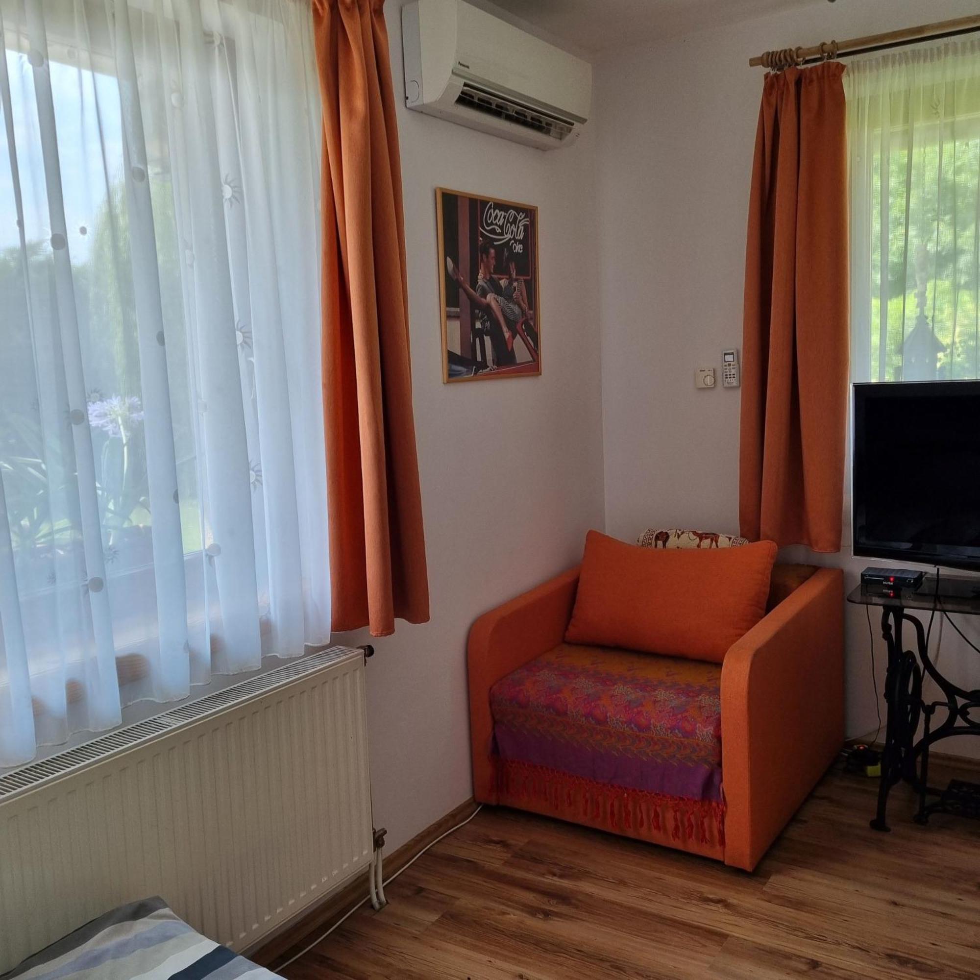 Kertvárosi Apartman Tiszaújváros Exterior foto