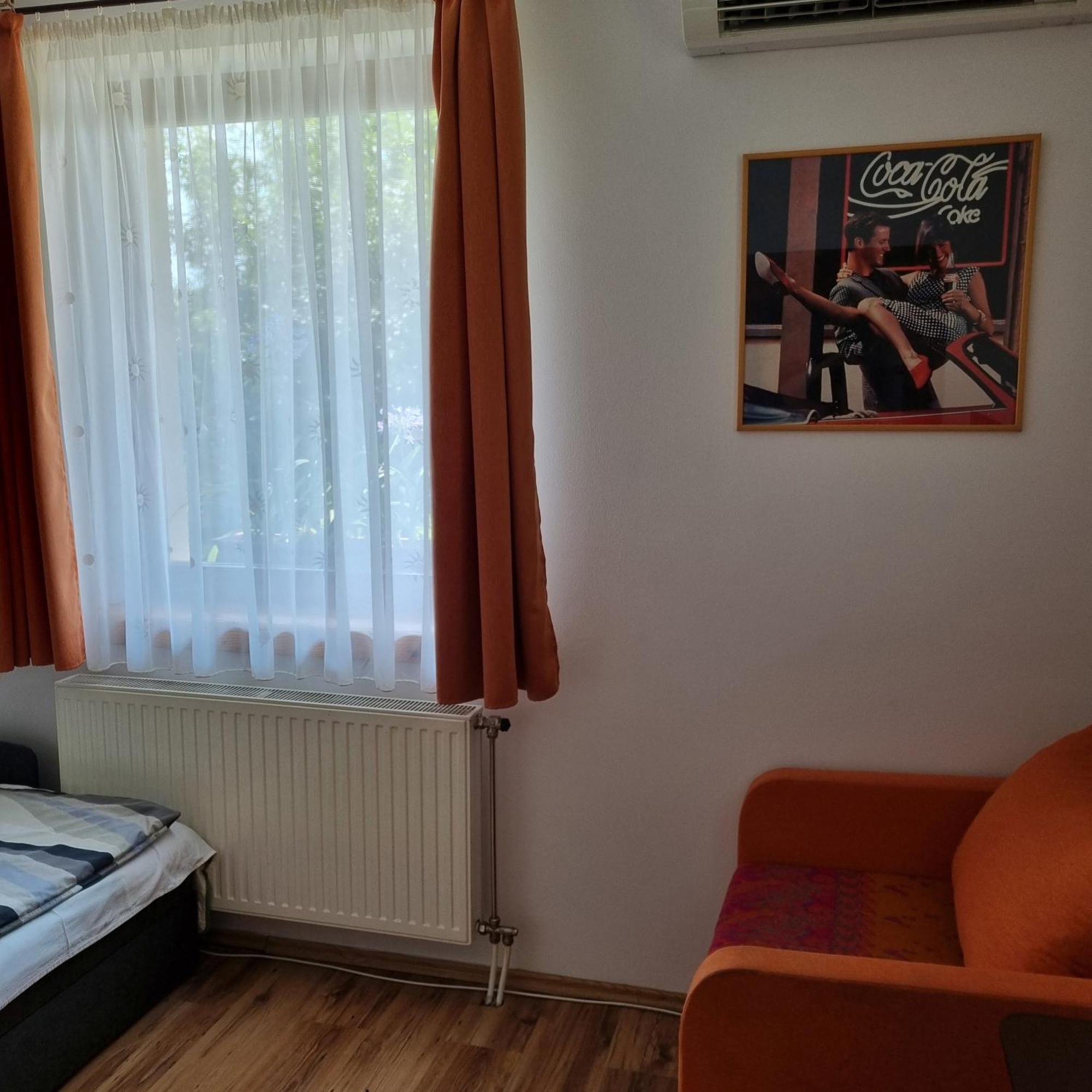 Kertvárosi Apartman Tiszaújváros Exterior foto