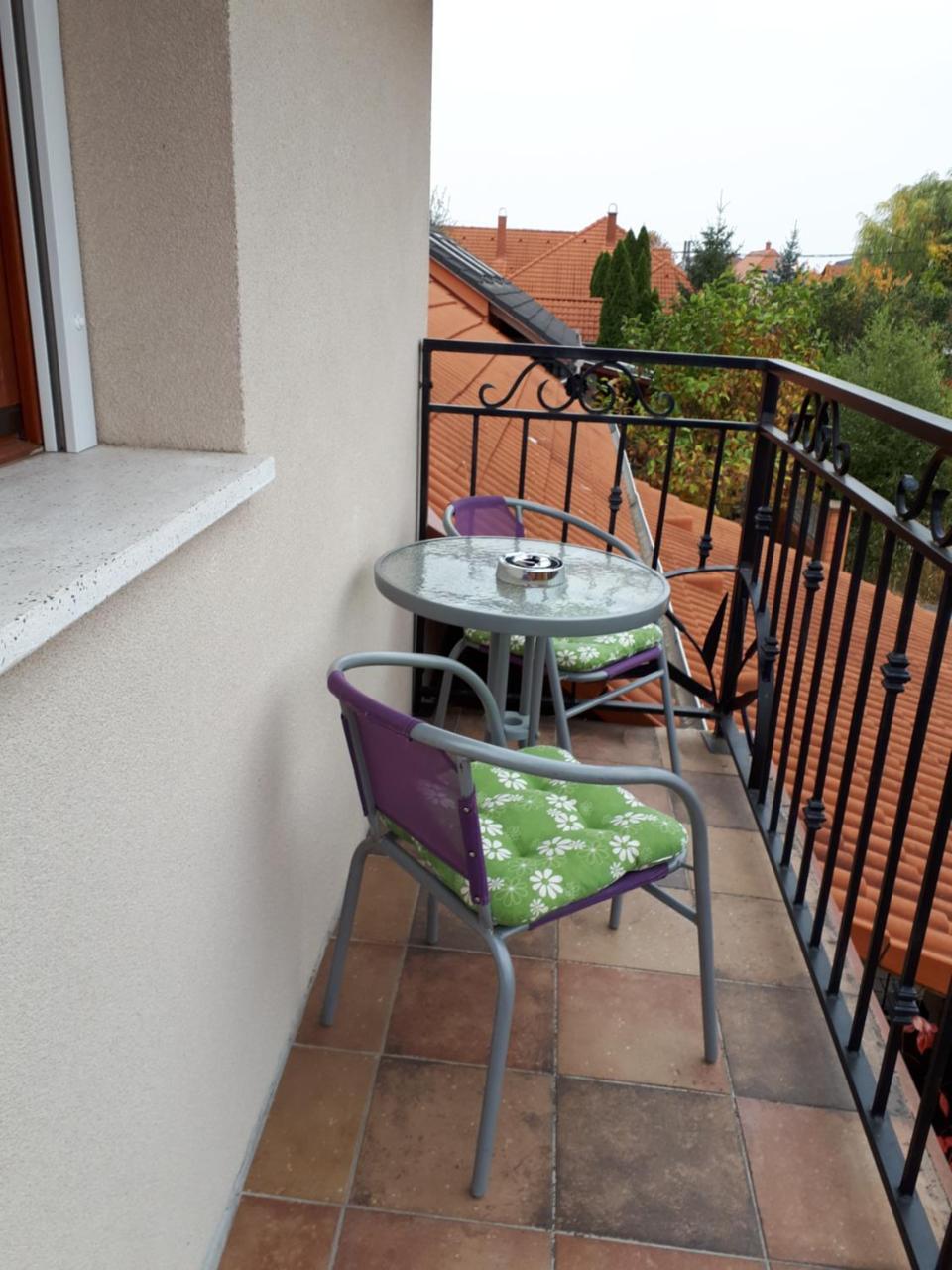 Kertvárosi Apartman Tiszaújváros Exterior foto